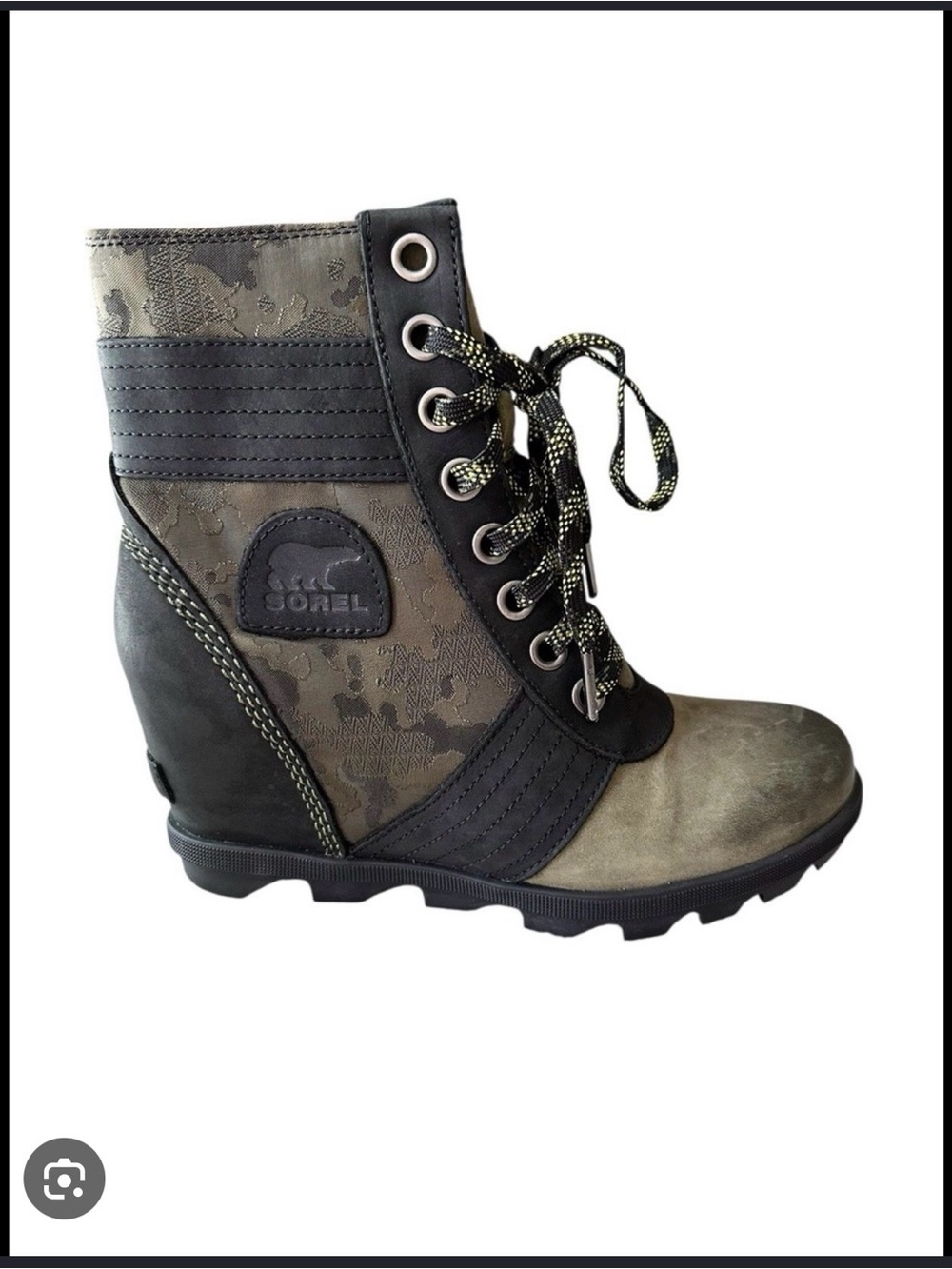 Sorel Lexie Wedge Camo Waterproof Lace Up Boots Women’s Size 8